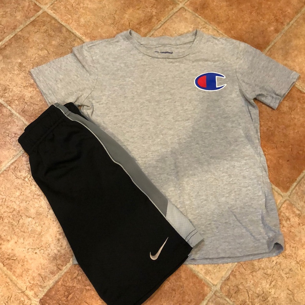 Champion/Nike Outfit